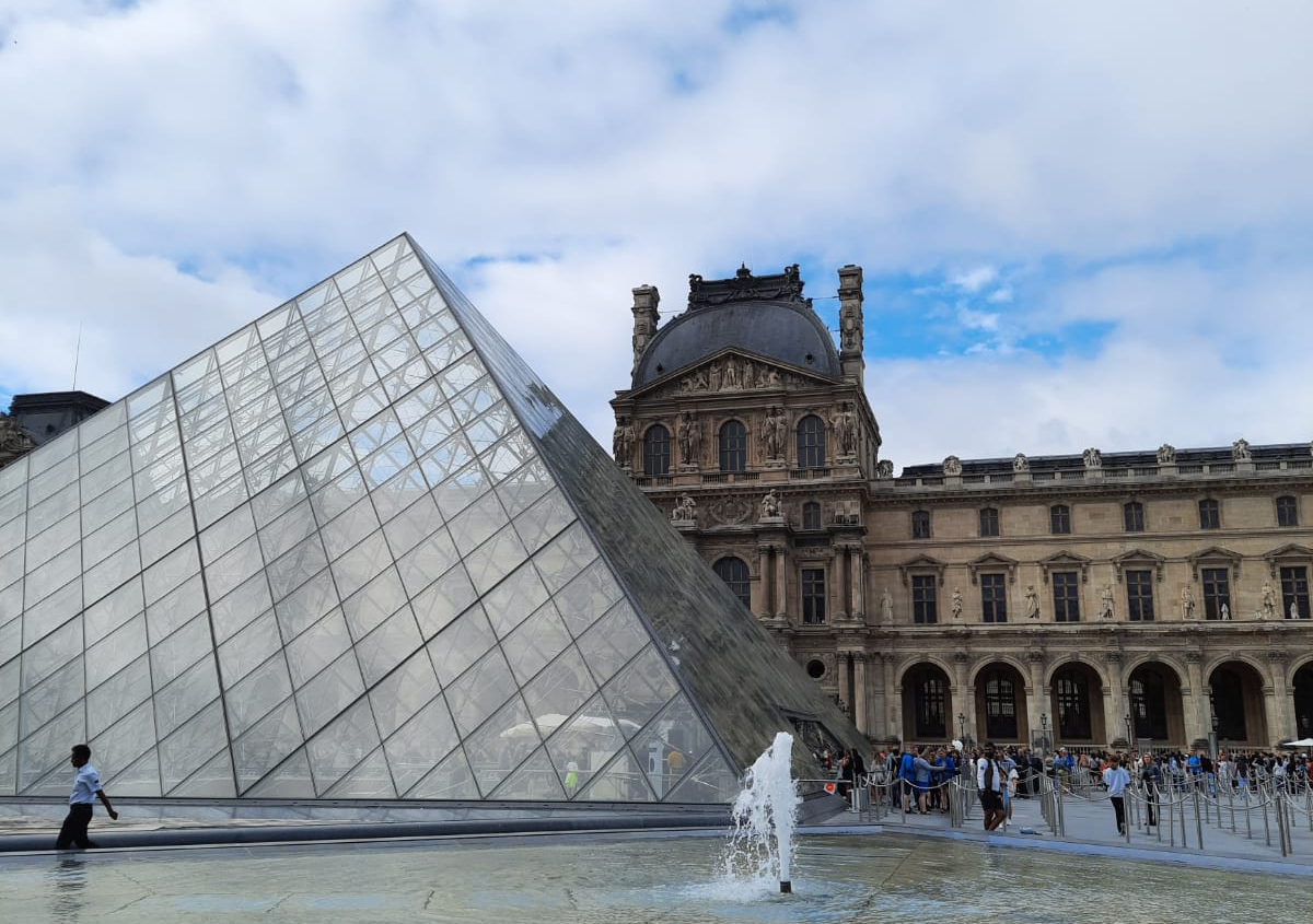 Louvre